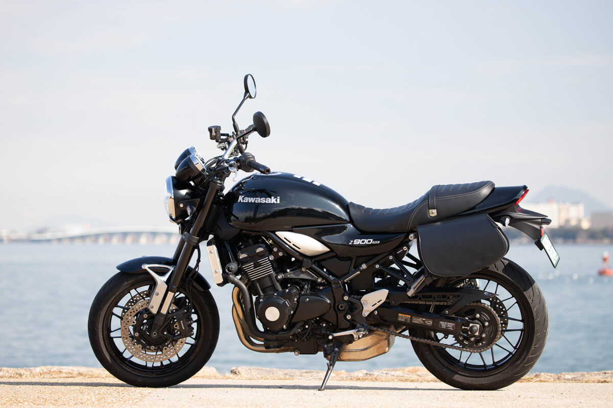 DSB-14 Z900RS専用ステー付きサドルバッグ | DEGNER