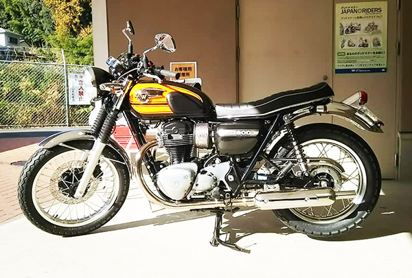 Kawasaki W800にサイドバッグ Sb 24 を取り付けしてみた Degner