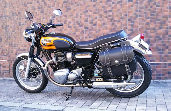 Kawasaki W800にサイドバッグ Sb 24 を取り付けしてみた Degner