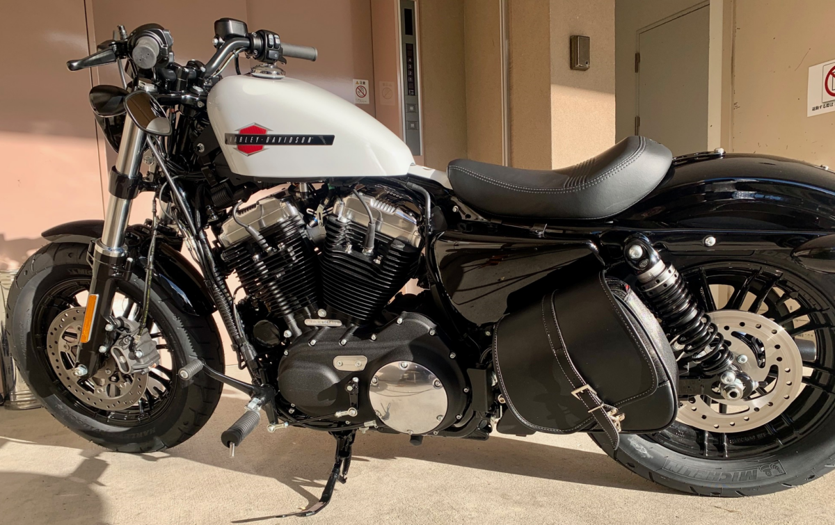 ステンレス製ハーレーツアーバック取り付けステー ちょくせつ