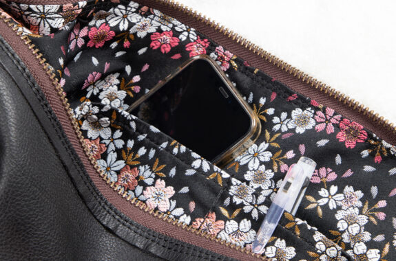 W-105K レザーボディバッグ | DEGNER